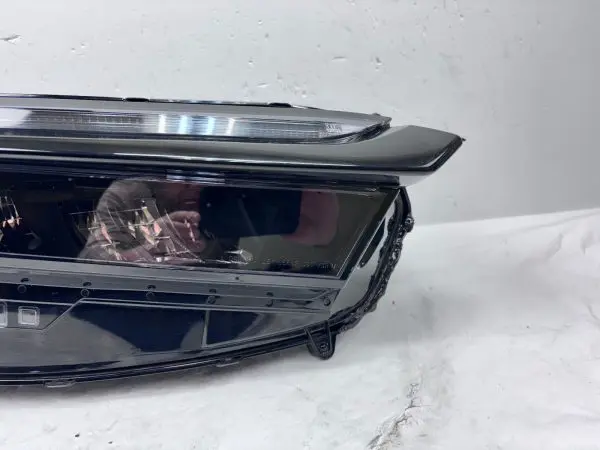 2023 2024 HONDA CRV FULL LED FRONT  RIGHT OEM HEADLIGHT - Image 2