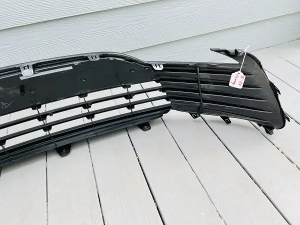 2018 2019 2020 2021 2022 2023 TOYOTA CAMRY HYBRID XLE FRONT OEM GRILLE GENUINE - Image 13