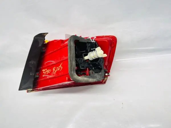 2011 2012 2013 2014 2015 2016 2017 2018 VW JETTA GLI REAR LEFT OEM TAIL LIGHT - Image 10