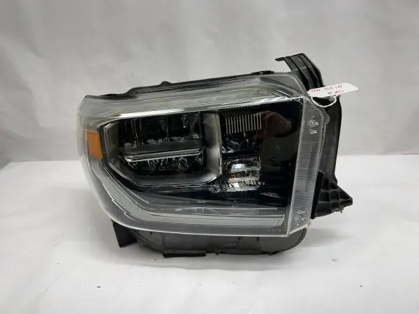 2018 2019 2020 2021 toyota tundra full led  front right oem headlight - Image 2