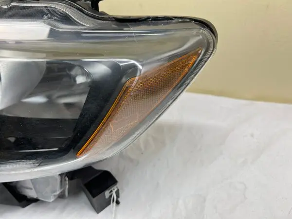 2014 2015 2016 NISSAN ROGUE HALOGEN LED FRONT  LEFT OEM HEADLIGHT - Image 4