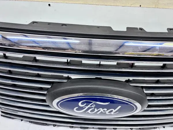 LC3B8A164F  2020 2021 2022 FORD F250 F350 F450 CHROME FRONT OEM GRILLE GENUINE - Image 9