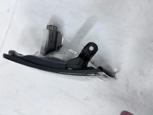 FOR 1997 1998 1999 NISSAN MAXIMA HALOGEN FRONT RIGHT TURN SIGNAL PARK MARKER - Image 7