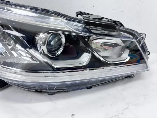 TESTED 2016 2017 HONDA ACCORD HALOGEN LED FRONT RIGHT OEM HEADLIGHT ALL TABS - Image 6