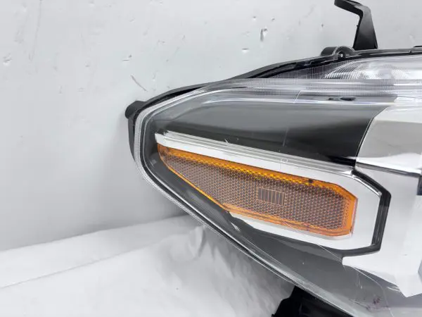 2016 2017 2018 2019 2020 2021 2022 TOYOTA TACOMA HALOGEN LED RIGHT OEM HEADLIGHT - Image 10