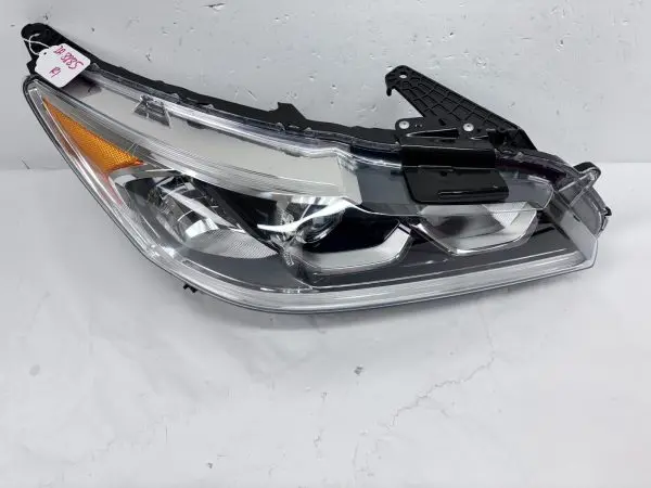 TESTED 2016 2017 HONDA ACCORD HALOGEN LED FRONT RIGHT OEM HEADLIGHT ALL TABS - Image 14