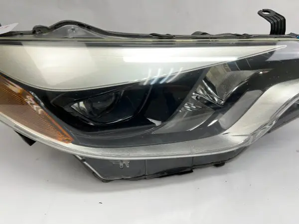 2014 2015 2016 toyota corolla led  front right oem headlight - Image 8