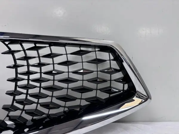 OEM MINT 2017 2018 2019 2020  ACURA MDX BLACK FRONT OEM GRILLE GENUINE - Image 2