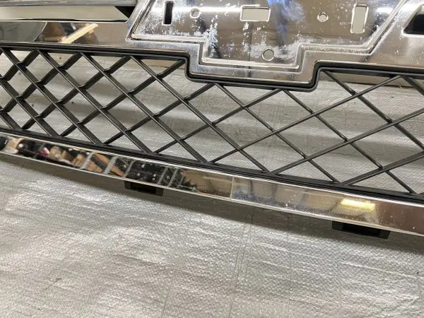 2007 2008 2009 2010 2011 2012 2013 CHEVY SILVERADO 2500 3500 FRONT OEM GRILLE - Image 7