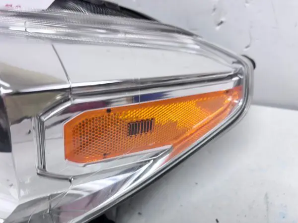 2016 2017 2018 2019 2020 2021 2022 TOYOTA TACOMA HALOGEN LEFT OEM HEADLIGHT - Image 9