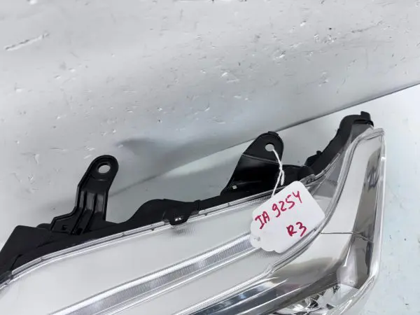 2016 2017 2018 2019 2020 2021 2022 TOYOTA TACOMA HALOGEN LEFT OEM HEADLIGHT - Image 18
