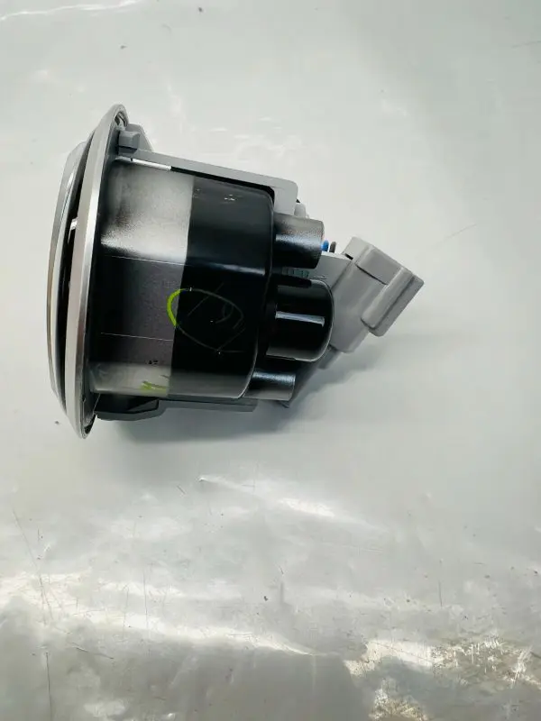 261606GA0A 2015-2017 2018 2019 2020 NISSAN 370Z RIGHT OEM TURN SIGNAL MARKER - Image 10
