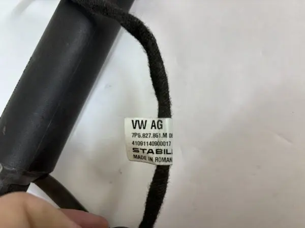 OEM 2015-2016 2017 2018 PORSCHE CAYENN REAR RH LF LIFTGATE STRUT 7p5827851m - Image 16