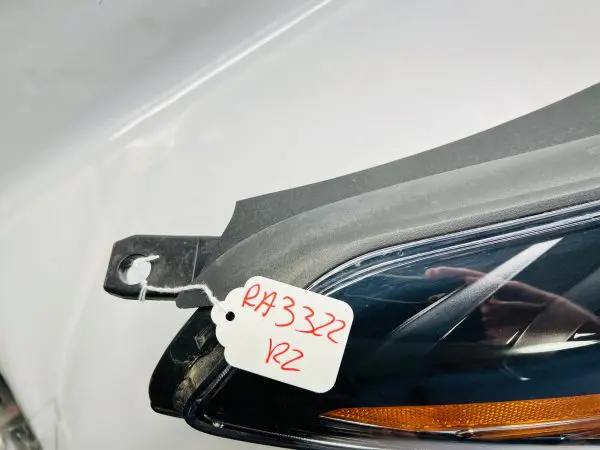 92102-D3 2019 2020 2021 HYUNDAI TUCSON HALOGEN LED FRONT RIGHT OEM HEADLIGHT - Image 9