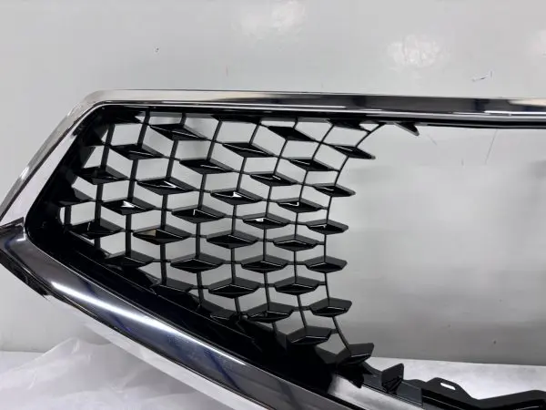 OEM MINT 2017 2018 2019 2020  ACURA MDX BLACK FRONT OEM GRILLE GENUINE - Image 7