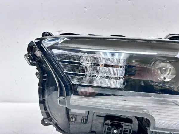 NICE 2024 2025 TOYOTA TACOMA LED FRONT LEFT OEM HEADLIGHT - Image 4