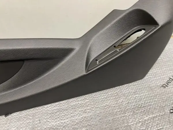 84233195 2014-2020 ESCALADE TAHOE SUBURBAN JET BLACK FRONT LEFT SEAT TRIM OEM - Image 6
