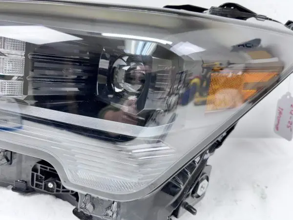 NICE 2024 2025 TOYOTA TACOMA LED FRONT LEFT OEM HEADLIGHT - Image 11