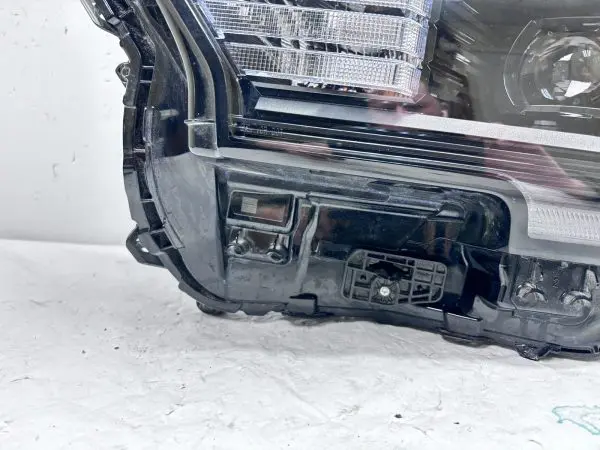 NICE 2024 2025 TOYOTA TACOMA LED FRONT LEFT OEM HEADLIGHT - Image 12