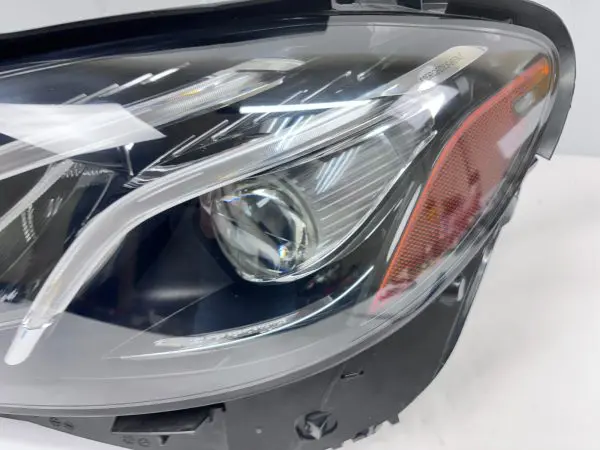 2017 2018 2019 2020 MERCEDES E CLASS LED E300 E400 FRONT LEFT OEM HEADLIGHT - Image 4