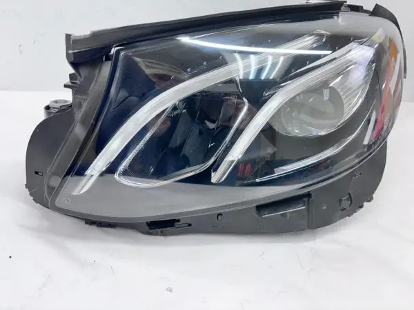 2017 2018 2019 2020 MERCEDES E CLASS LED E300 E400 FRONT LEFT OEM HEADLIGHT - Image 6