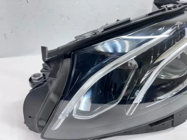 2017 2018 2019 2020 MERCEDES E CLASS LED E300 E400 FRONT LEFT OEM HEADLIGHT - Image 8