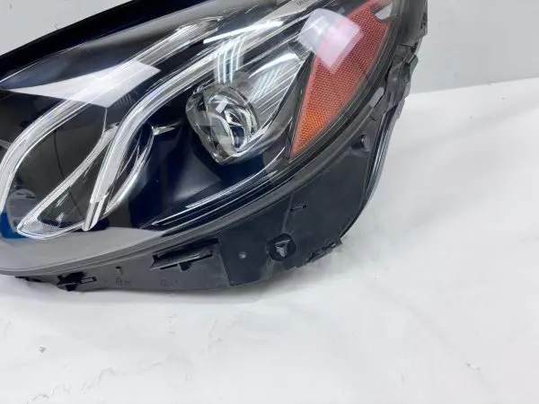 2017 2018 2019 2020 MERCEDES E CLASS LED E300 E400 FRONT LEFT OEM HEADLIGHT - Image 16