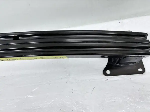 OEM 2019-2023 2024 CHEVY TRAVERSE BUICK ENCLAVE REAR REINFORCEMENT 84338549 - Image 4