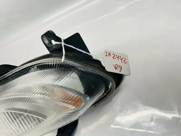 40920719 2015 2016 2017 2018 JEEP RENEGADE FRONT LEFT OEM TURN SIGNAL FOG LIGHT - Image 5