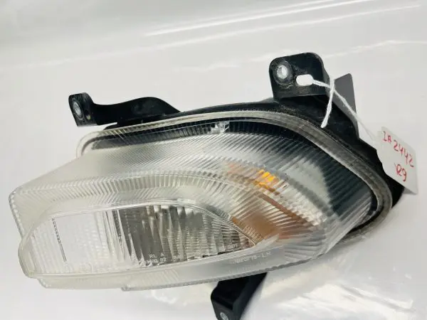 40920719 2015 2016 2017 2018 JEEP RENEGADE FRONT LEFT OEM TURN SIGNAL FOG LIGHT - Image 6