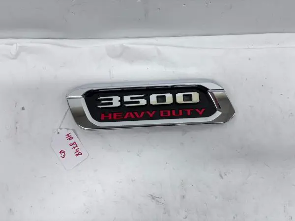 2019-2022 DODGE RAM 3500 HEAVY DUTY FRONT LEFT FENDER OEM EMBLEM VENT