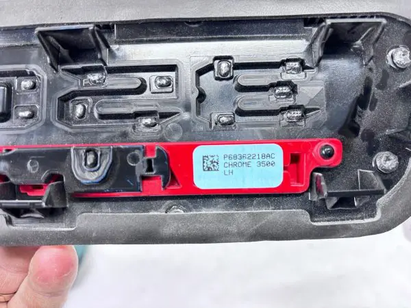 2019-2022 DODGE RAM 3500 HEAVY DUTY FRONT LEFT FENDER OEM EMBLEM VENT - Image 10