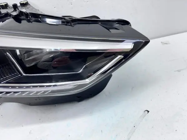 83A941034B 2019 2020 2021 2022 2023 AUDI Q3 LED FRONT RIGHT OEM HEADLIGHT - Image 2