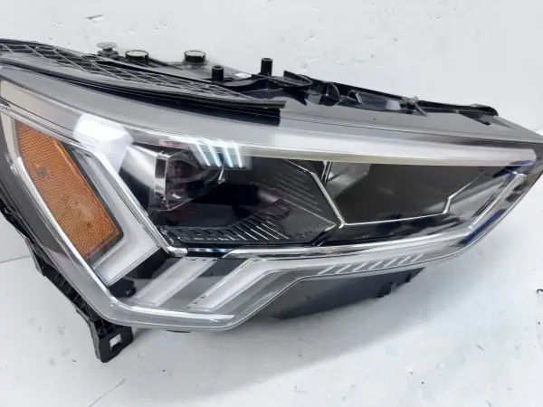 83A941034B 2019 2020 2021 2022 2023 AUDI Q3 LED FRONT RIGHT OEM HEADLIGHT - Image 5