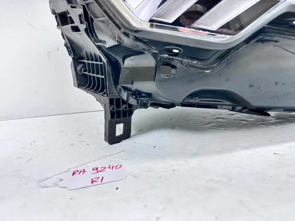 83A941034B 2019 2020 2021 2022 2023 AUDI Q3 LED FRONT RIGHT OEM HEADLIGHT - Image 10