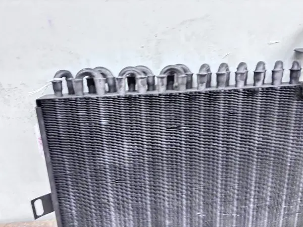 OEM NEW 93057305301 1984-1987 1988 1989 Porsche 911 Carrera Turbo AC Condenser - Image 4