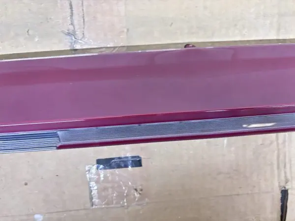 OEM 84419006  2019-2024 CHEVY SILVERADO 1500 LED THIRD BRAKE LIGHT TAIL LIGHT - Image 10