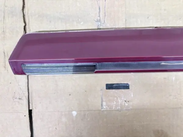 OEM 84419006  2019-2024 CHEVY SILVERADO 1500 LED THIRD BRAKE LIGHT TAIL LIGHT - Image 11