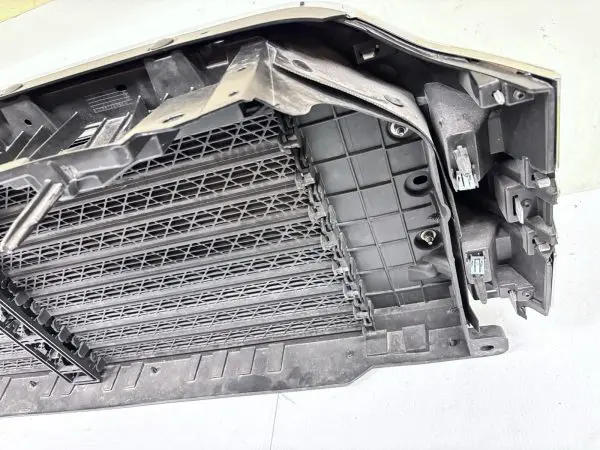 2021 2022 2023 FORD F150 LARIAT CHROME FRONT OEM GRILLE GENUINE WITH SHUTTER - Image 13