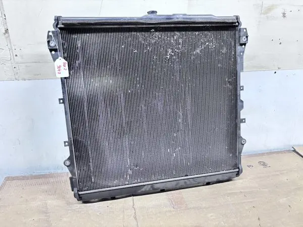 OEM GENUINE aa223080 2014-2018 2019 2020 2021 TOYOTA TUNDRA COOLING RADIATOR
