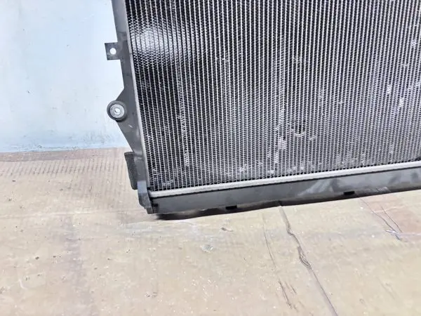 OEM GENUINE aa223080 2014-2018 2019 2020 2021 TOYOTA TUNDRA COOLING RADIATOR - Image 2