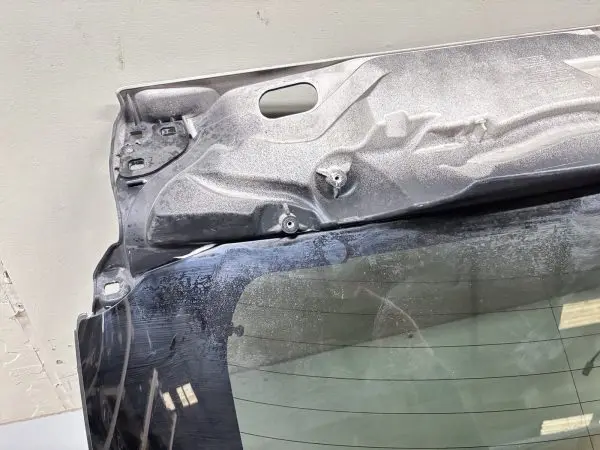 2017-2019 2020 JAGUAR F-PACE REAR OEM LIFTGATE TRUNK LID TAILGATE hk8340010a - Image 2