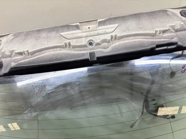 2017-2019 2020 JAGUAR F-PACE REAR OEM LIFTGATE TRUNK LID TAILGATE hk8340010a - Image 3
