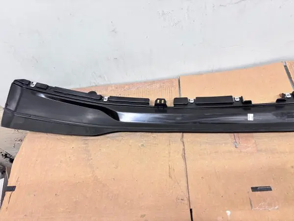 OEM NEW jl3417d997bdw 2018-2021 Lincoln Navigator Front Bumper Lover Valance - Image 14