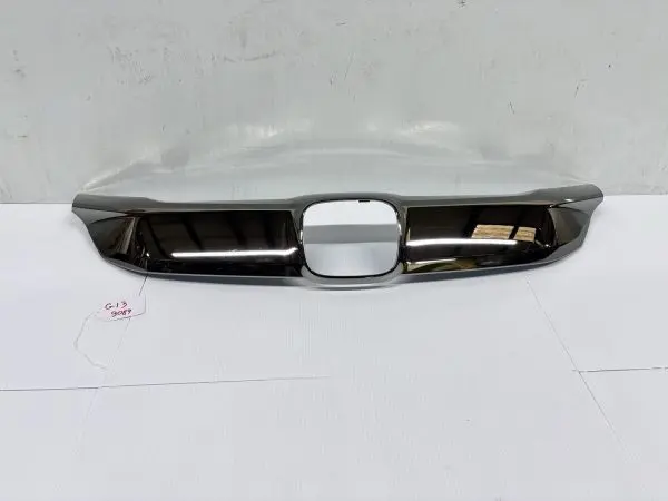 OEM GENUINE 2019 2020 2021 2022 HONDA HRV GRILLE CHROME TRIM MOLDING 71122t7aj11