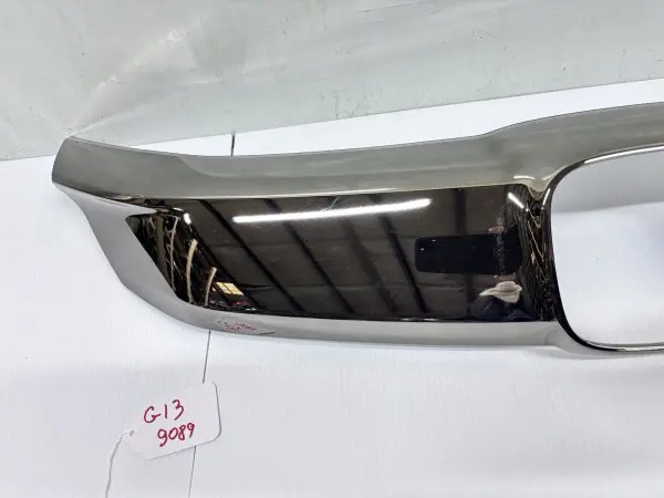 OEM GENUINE 2019 2020 2021 2022 HONDA HRV GRILLE CHROME TRIM MOLDING 71122t7aj11 - Image 6