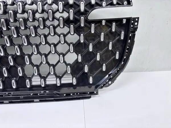 OEM GENUINE 2024 2025 LINCOLN NAUTILUS  FRONT GRILLE RC5B8138AAW - Image 2