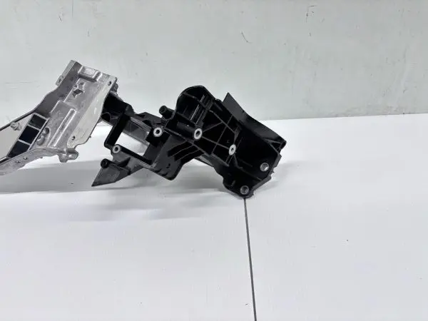OEM A2536210700 MERCEDES GLS CLASS GLE FRONT RIGHT RADIATOR SUPPORT BRACKET - Image 6
