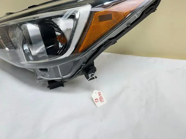 2017 2018 2019 2020 2021 2022 2023 SUBARU IMPREZA HALOGEN LEFT OEM HEADLIGHT - Image 3