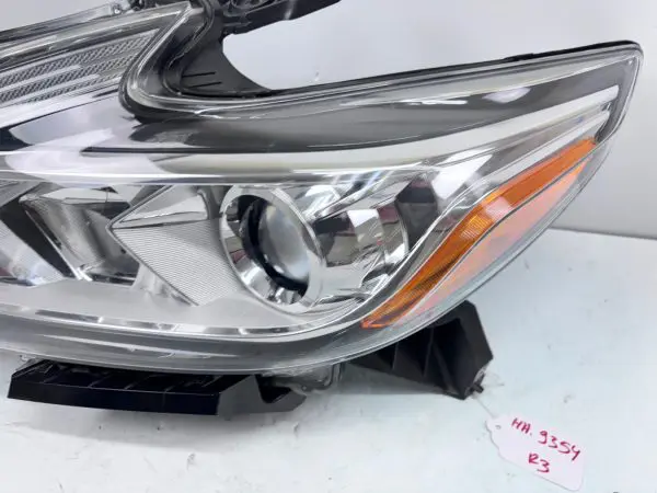 2016 2017 2018 NISSAN ALTIMA HALOGEN FRONT LEFT OEM HEADLIGHT - Image 9